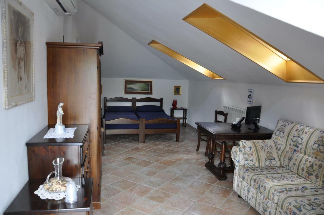 Bed & Breakfast 4U Parcheggio Interno Кьявари Экстерьер фото